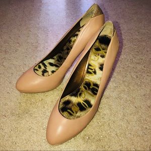 Sam Edelman Nude Heels with Gold Snake Detailing